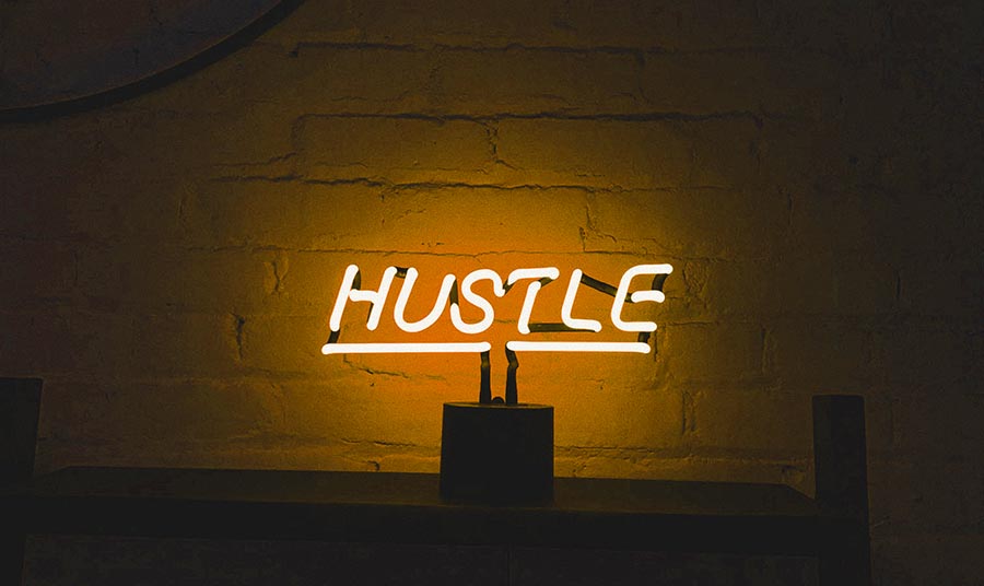 Online Hustle Banner